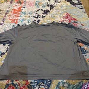 Lululemon Women’s Gray athletic top.